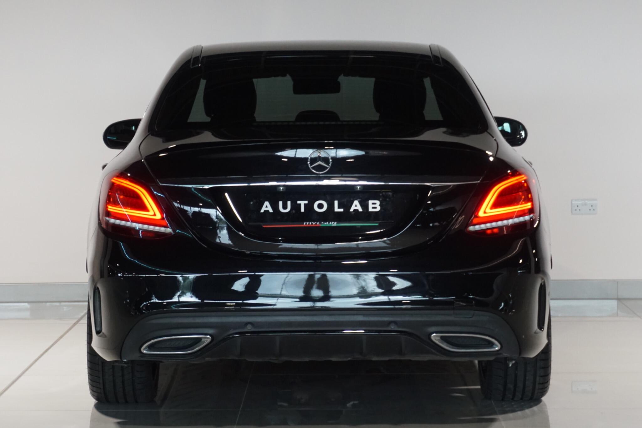 Mercedes-Benz C Class 2.0 C220d AMG Line Night Edition (Premium) Saloon 4dr Diesel G-Tronic+ Euro 6 (s/s) (194 ps)
